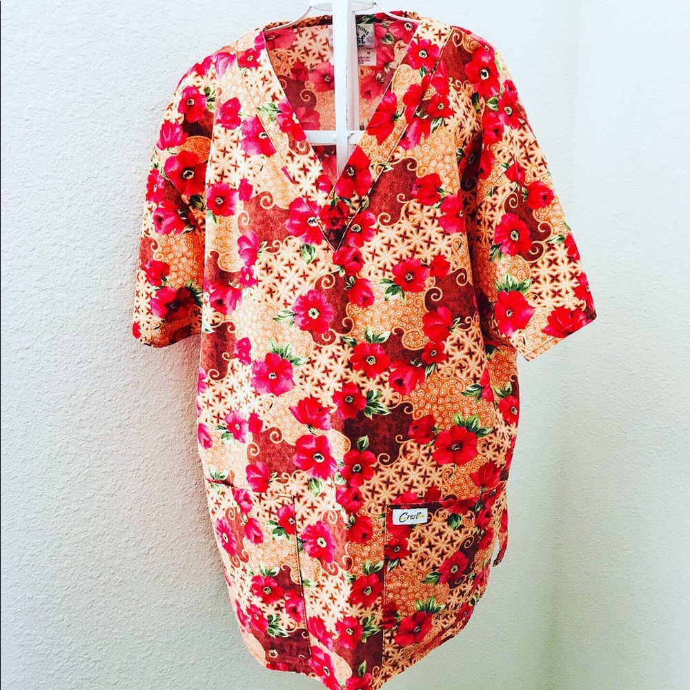 Crest Medical Scrub Top